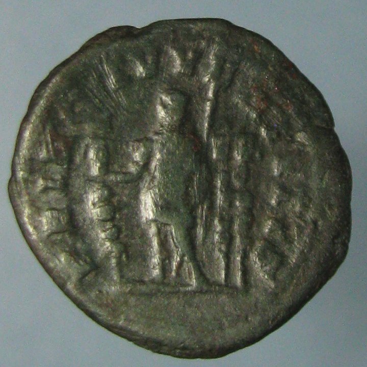 An-Interesting-Find---A-Diadumenian-Fouree-Denarius